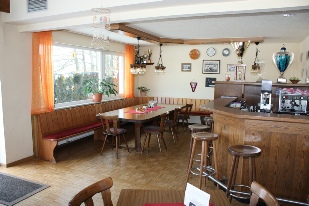 img03